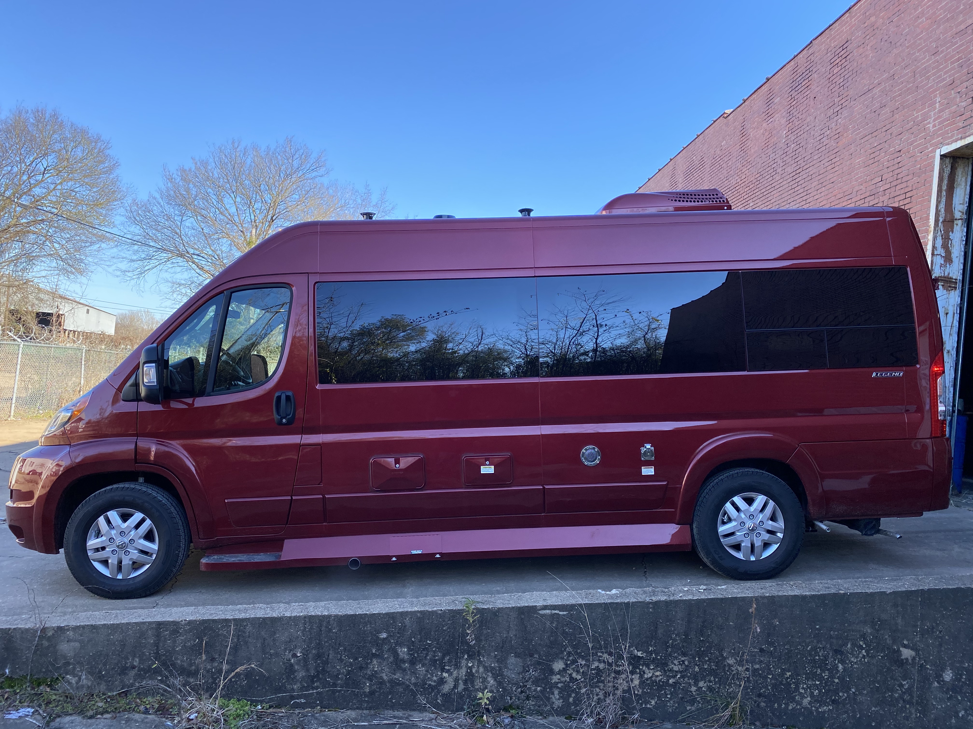 2020 MIDWEST AUTOMOTIVE DESIGNS LEGEND – CLASS B DODGE PROMASTER